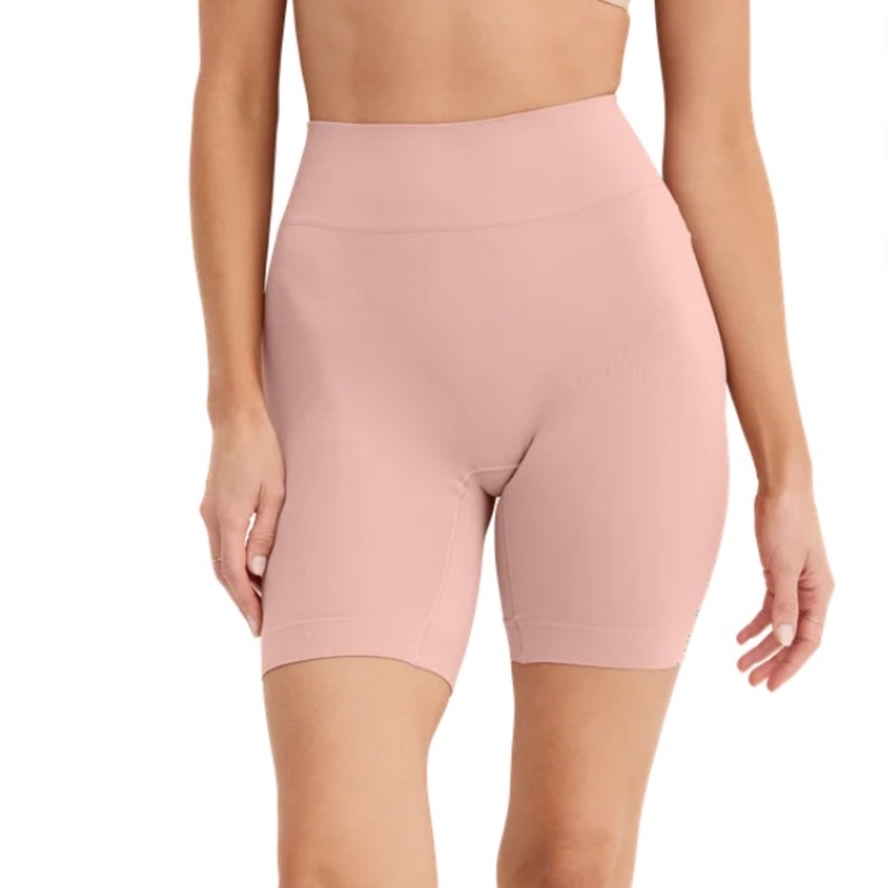 💜Jockey® Essentials Women's Ultralight Smoothing No-Chafe Slipshort,Size5XL